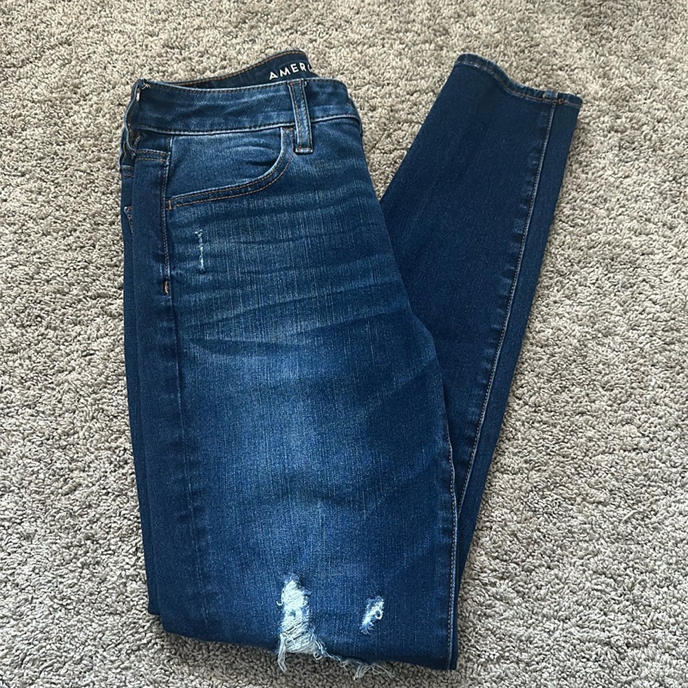 American Eagle Distressed Blue Skinny Jeans
